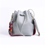 DAUNAVIA  Bucket Bag